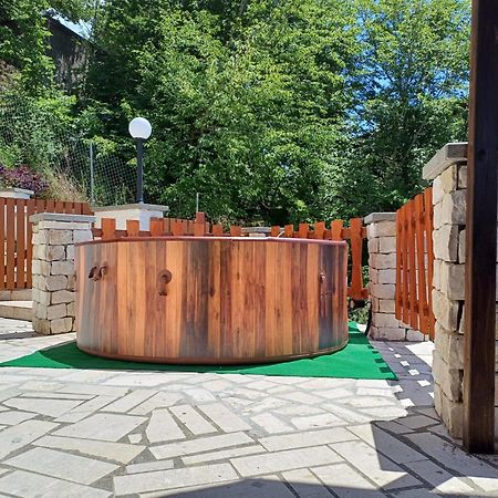Casa Vacanza Le Viste Serrone Bagian luar foto