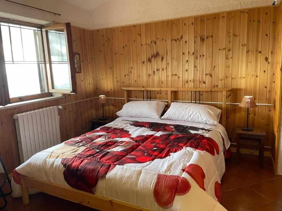 Casa Vacanza Le Viste Serrone Bagian luar foto