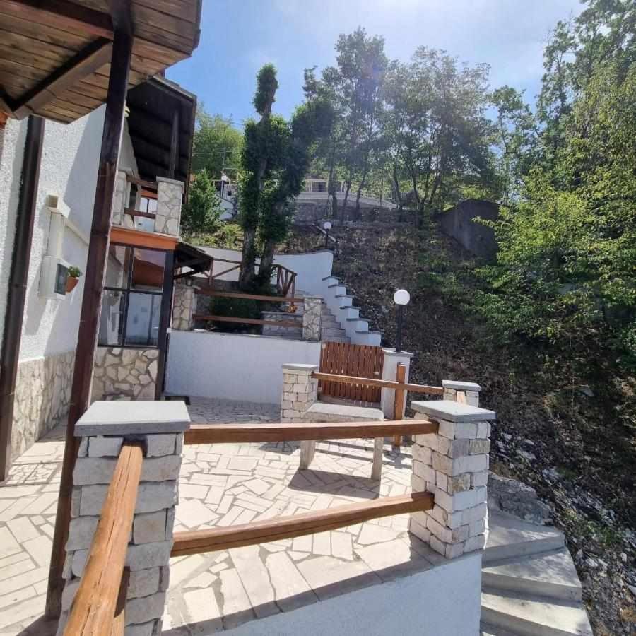Casa Vacanza Le Viste Serrone Bagian luar foto
