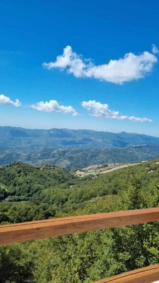 Casa Vacanza Le Viste Serrone Bagian luar foto